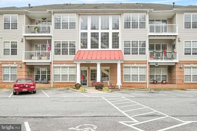 Building Photo - 1595 Homeland Dr