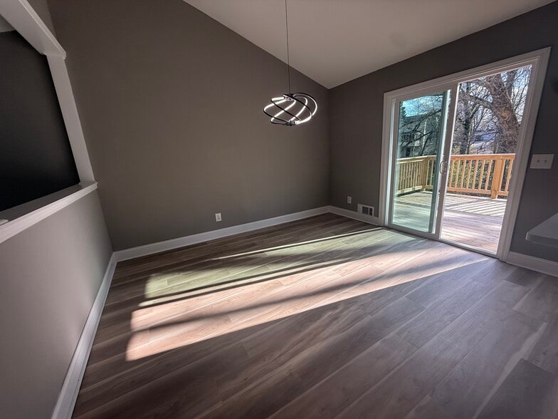 Building Photo - 2715 Cordite Loop