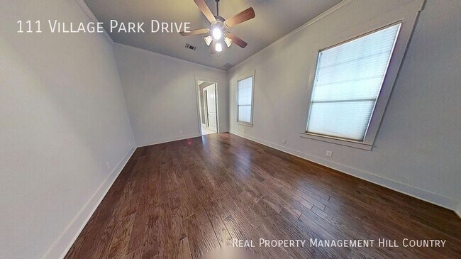 Building Photo - 111 Village Park Dr