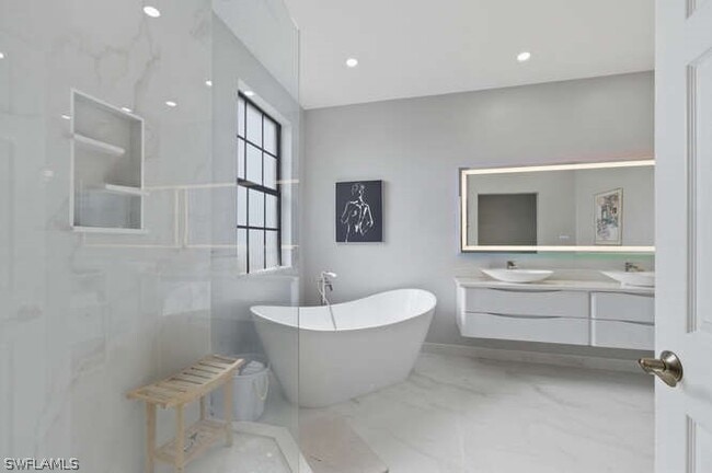 Building Photo - 7368 Bristol Cir