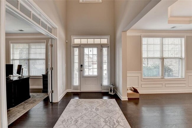 Building Photo - 5525 Nesmith Ct