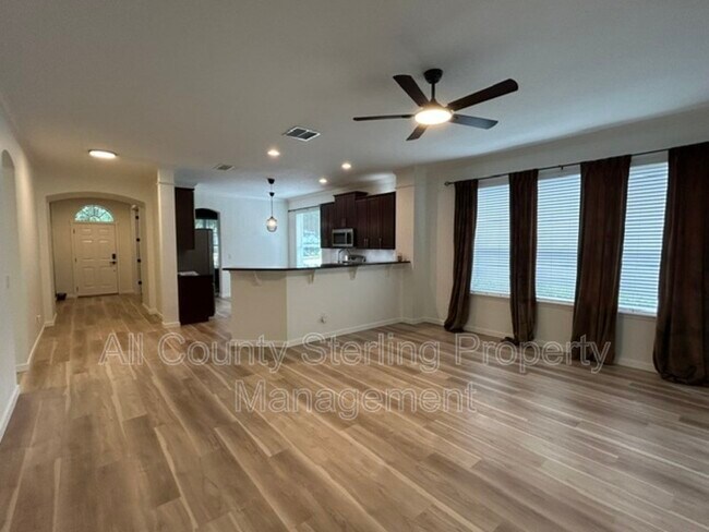 Building Photo - 184 Birchmont Dr
