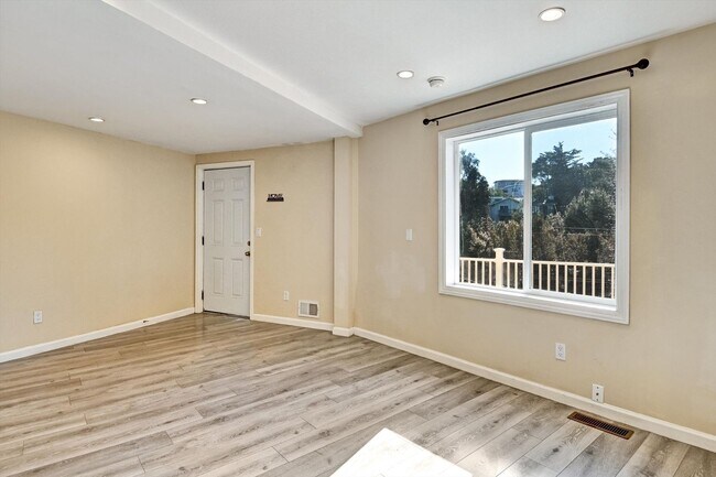 Building Photo - Millbrae 2BR / 2BA Apartment with Private Entrance, Huge Patio & Parking – Near BART, Caltrain & SFO