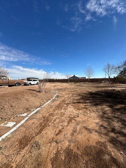 Parking space - 301 Alamosa