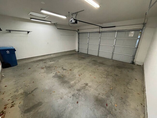 Building Photo - 2-Bed/2.5-Bath in Lenox Village w/ 2-Car Garage!