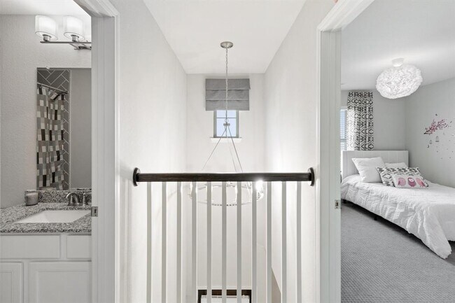 Building Photo - 634 Cold Spg Dr