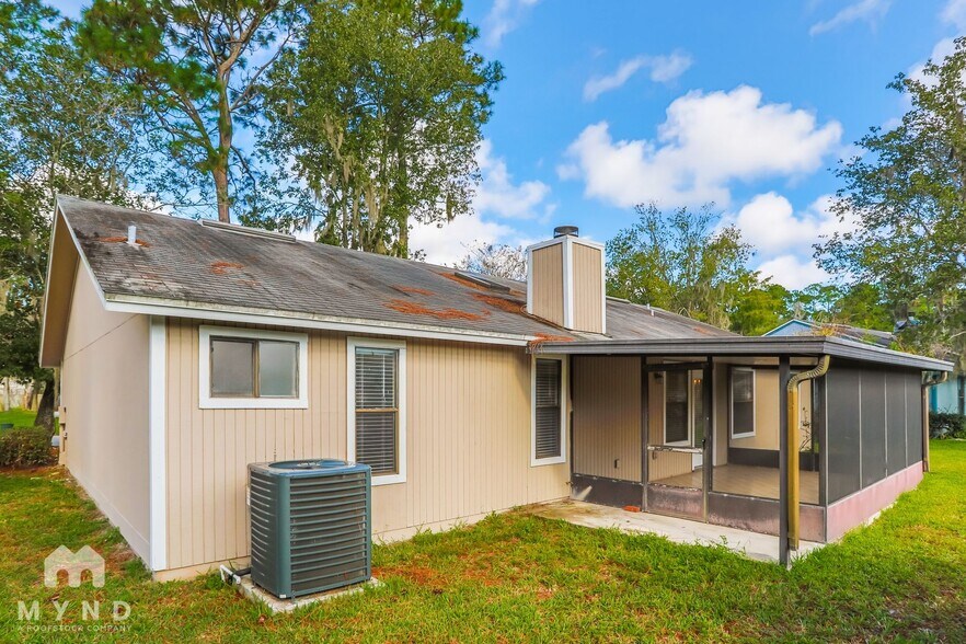 Building Photo - 10429 Osprey Nest Dr W