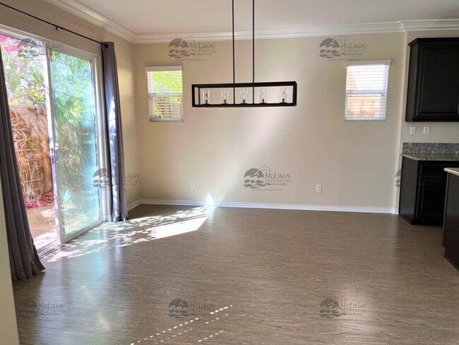 Building Photo - Charming 3BR/3BA Home in Welcoming Tesoro ...