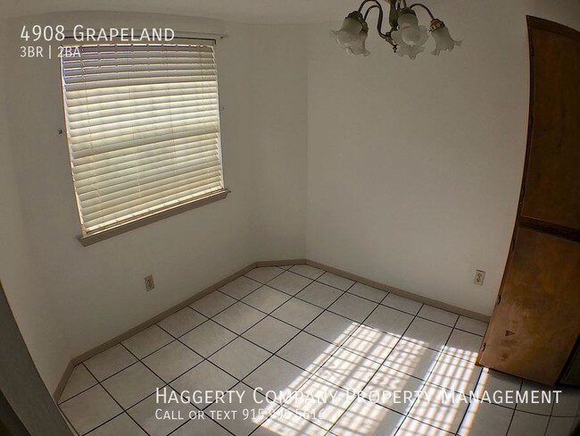 Building Photo - 4908 Grapeland-