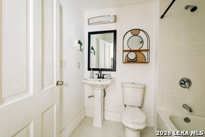 Building Photo - 168 Halliday Ave