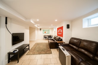 Building Photo - 8 Sawyer Terrace