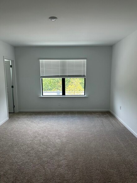 primary bedroom - 27865 Solis Grande Dr