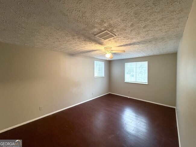 Building Photo - 4979 Stone Trace