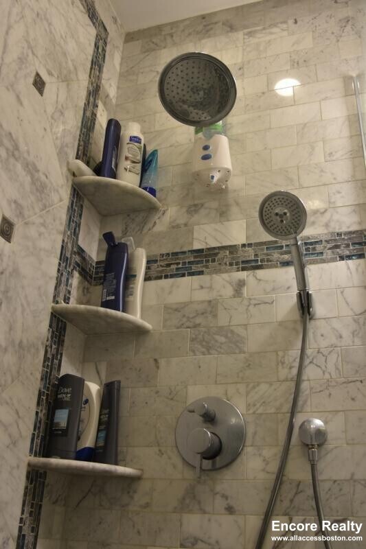 Building Photo - 1 Parker Hill Terrace