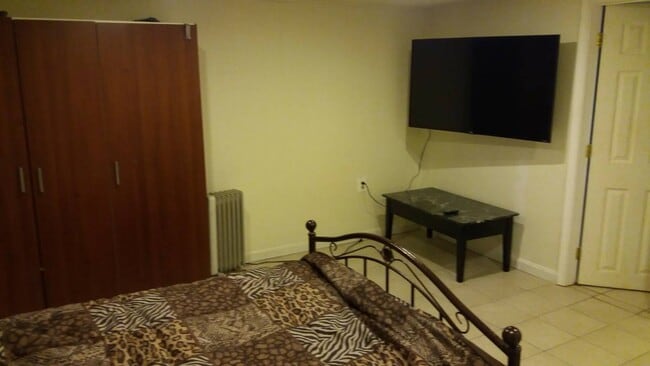 Building Photo - 224 Evans Ln