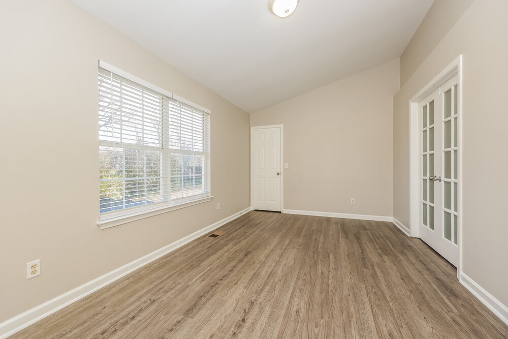 Building Photo - 1523 Waxman Dr