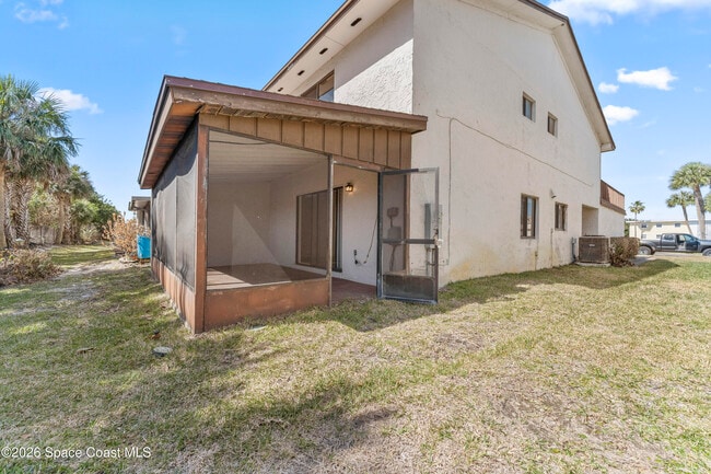 Building Photo - 145 Seawind Dr