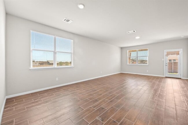 Building Photo - 296 Cherry Laurel Ln