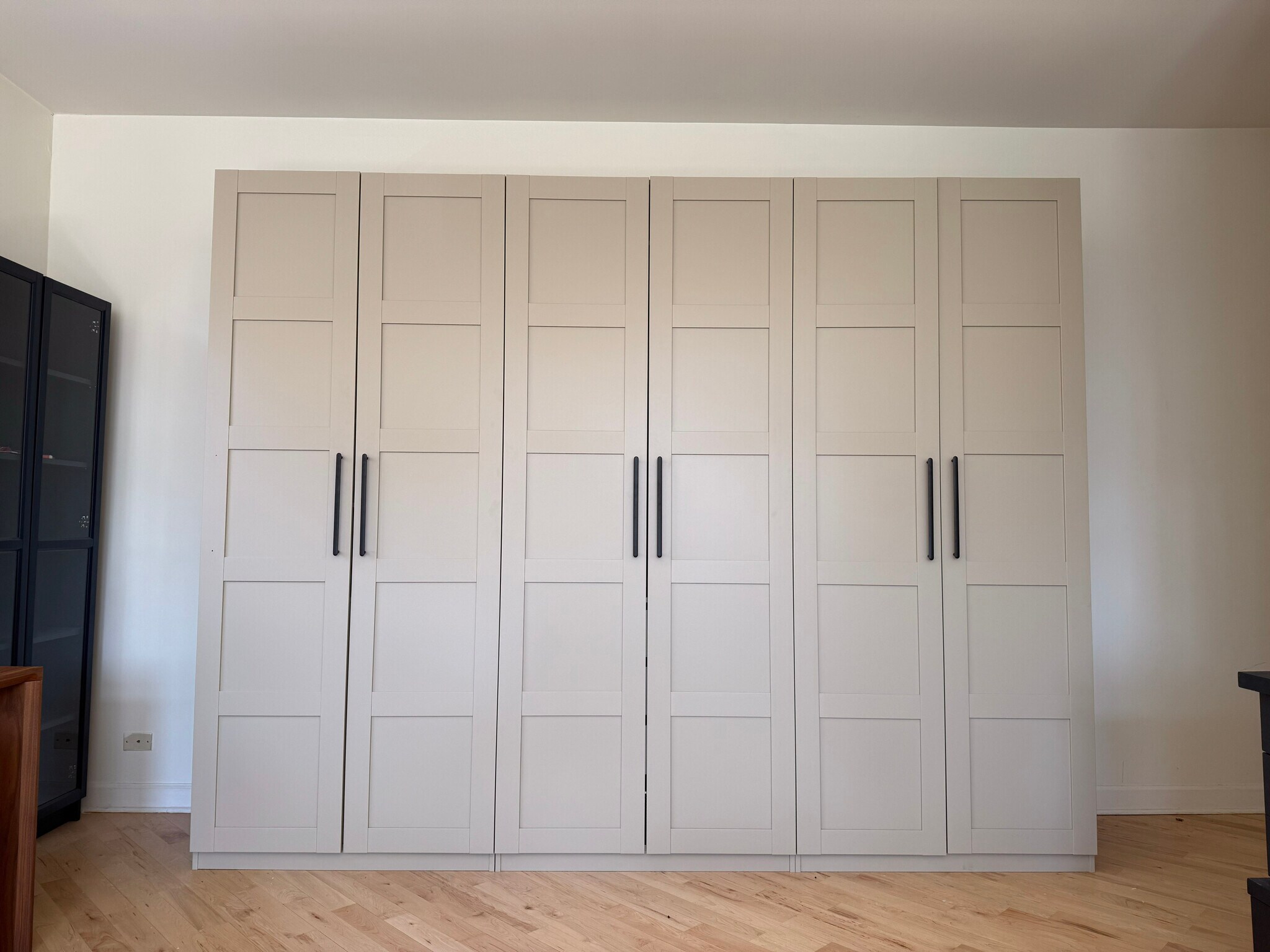 Building Photo - 2212 W Huron St