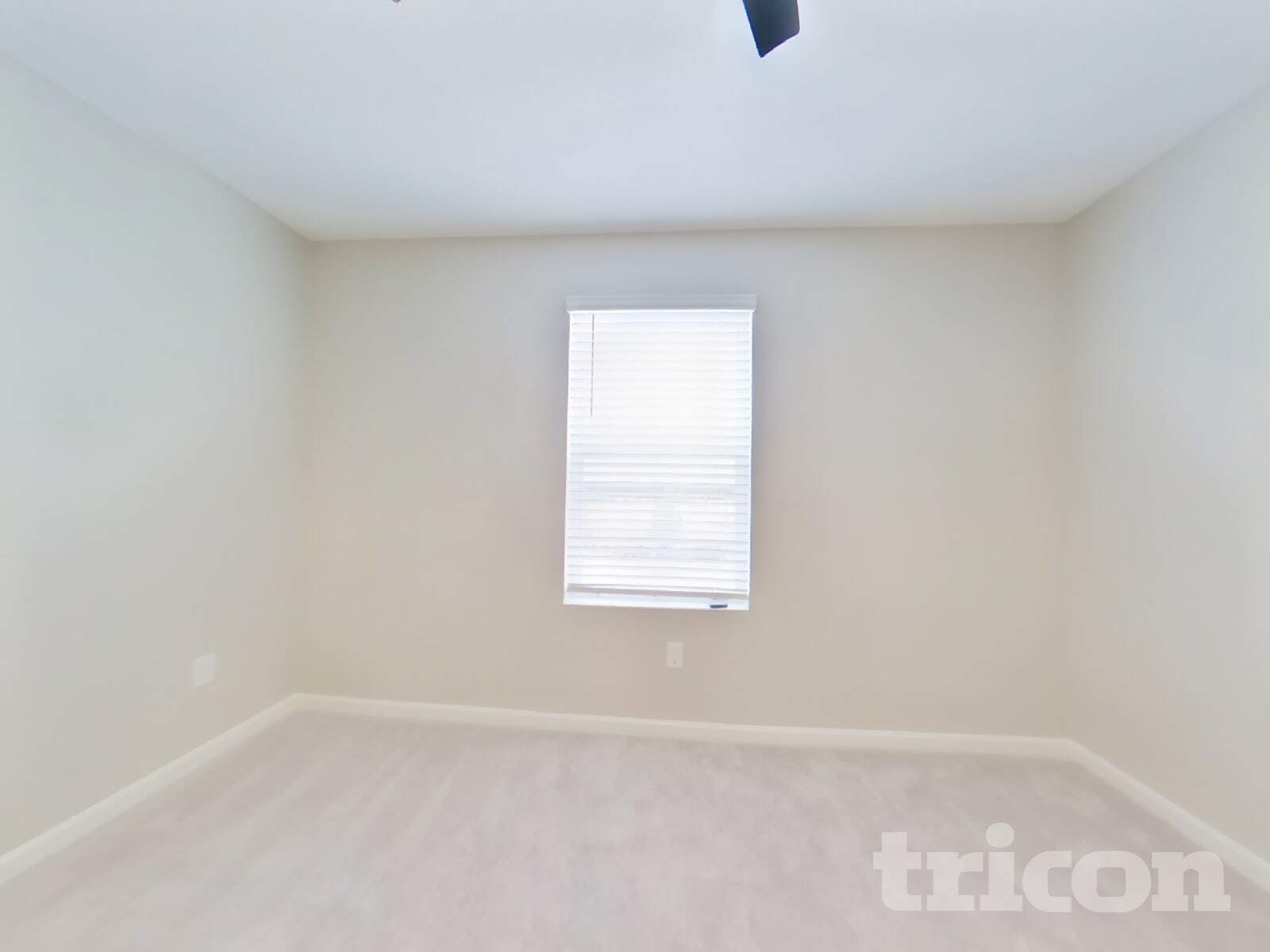 Building Photo - 2915 Grand Finale St