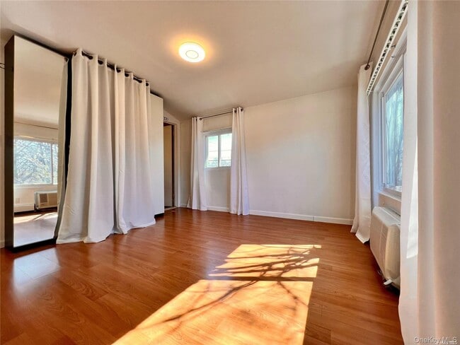 Building Photo - 216-18 39th Ave