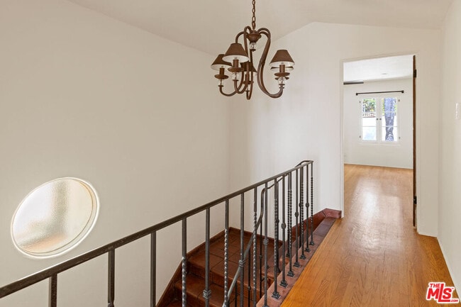 Building Photo - 6856 Los Altos Pl