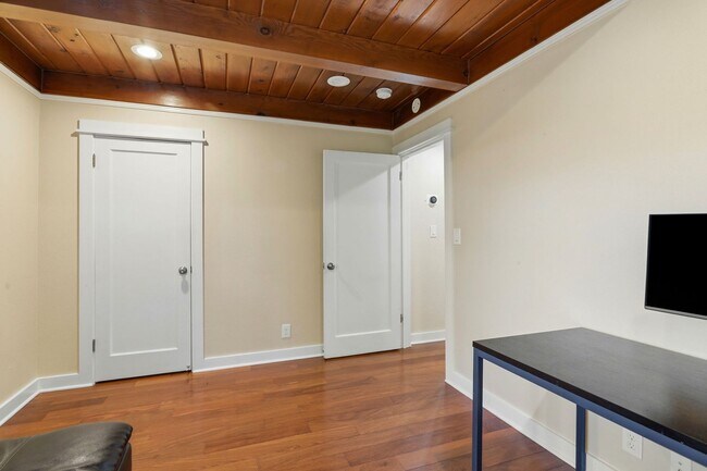 Building Photo - Wow! What a Great Home! Available Soon!