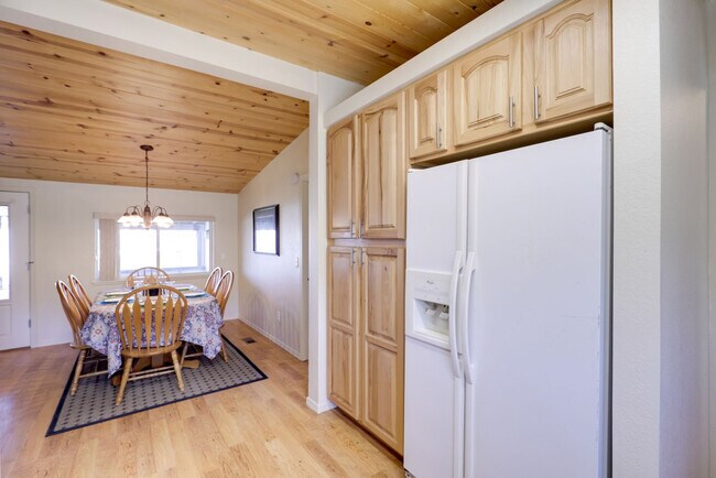 Building Photo - 4170 Mohave Ln