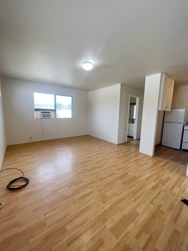 Building Photo - o7518hr