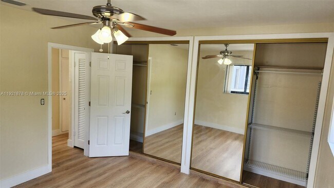 Building Photo - 8010 SW 16th St