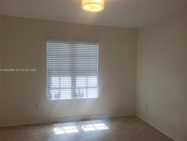 Building Photo - 14419 SW 142nd Ct