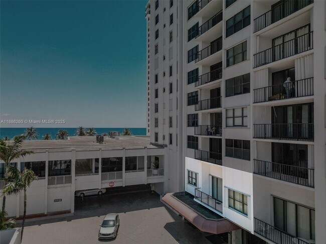 Building Photo - 2401 S Ocean Dr