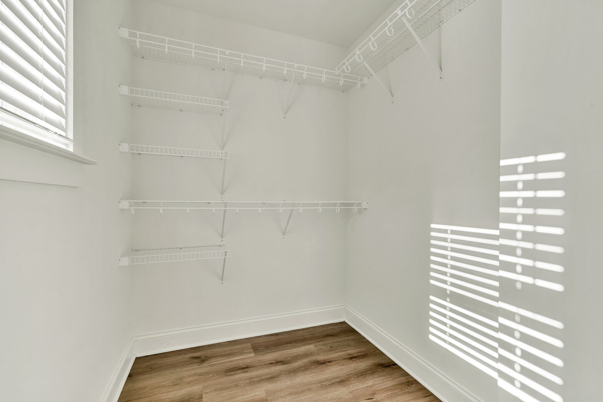 Building Photo - 353 Hungry Hollow Rd SE