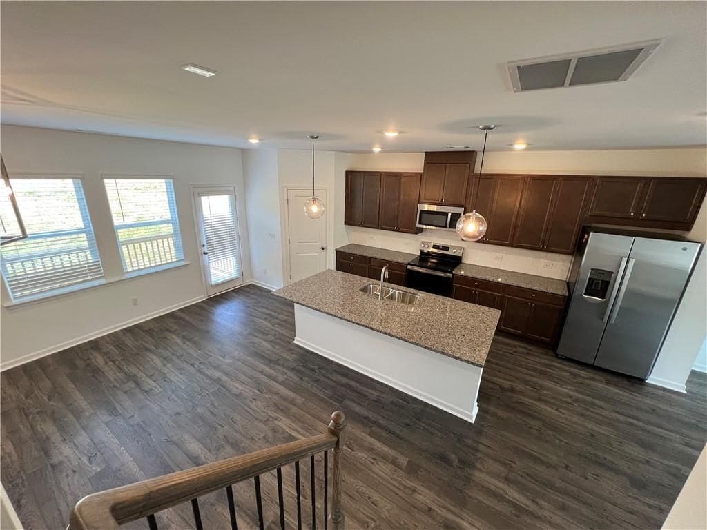 Building Photo - 3188 Esatham Run Dr