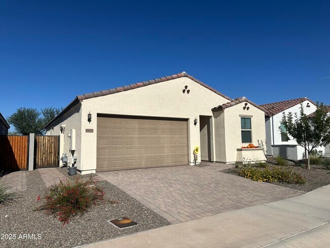 Building Photo - 18078 W Amber Ridge Way