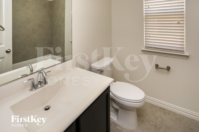 Building Photo - 14820 Rocky Face Ln