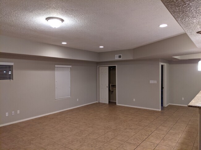 Building Photo - 11000 Calandrias St NW