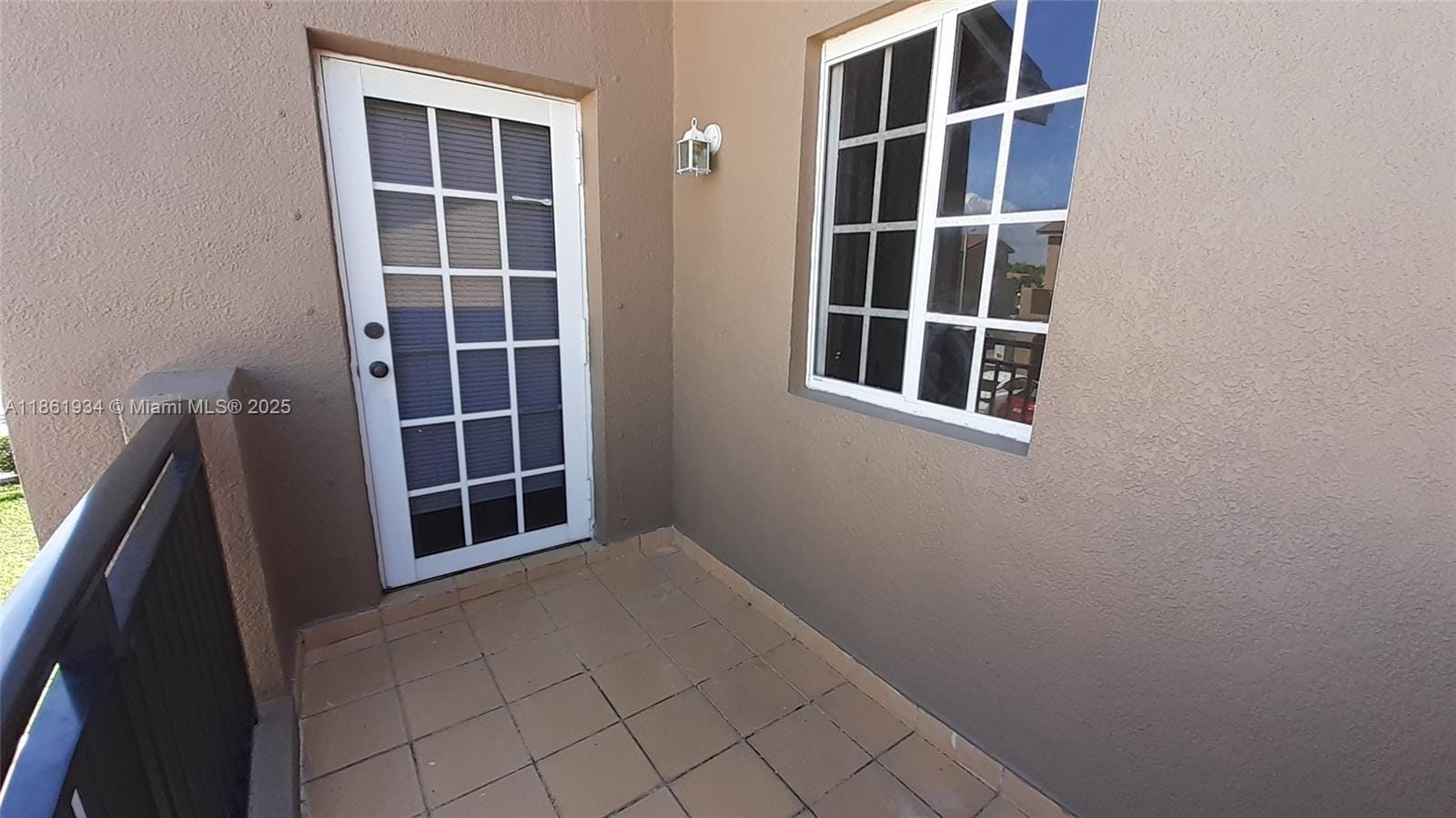 Building Photo - 7640 NW 182nd Ter