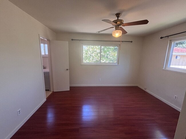 Building Photo - 41562 Carmen St