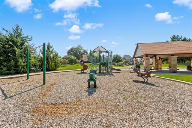 Building Photo - 402 Montpelier Dr