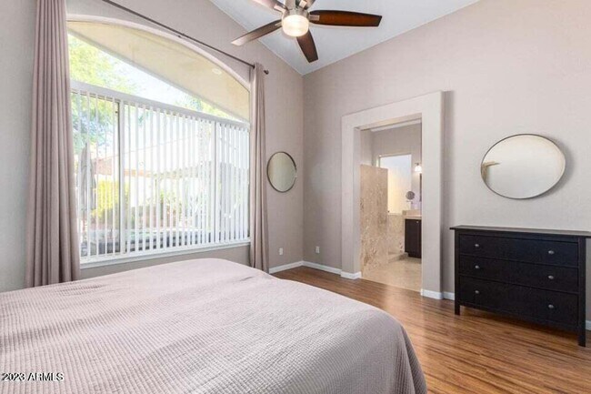 Building Photo - 7514 E Wingspan Way