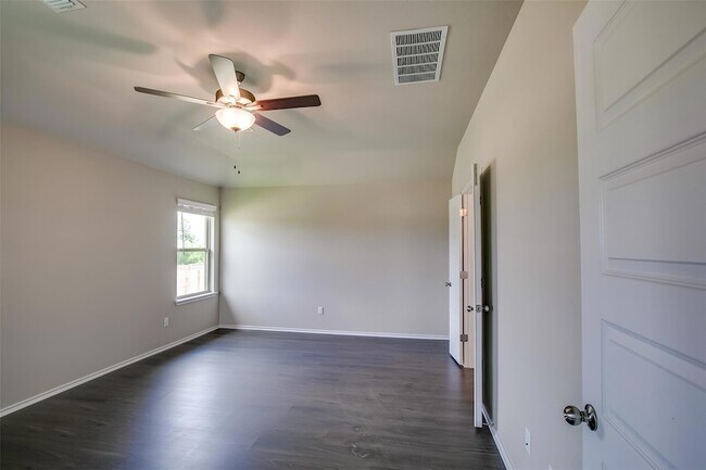 Building Photo - 261 Horsemint Way