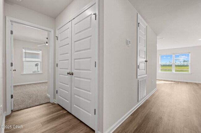 Building Photo - 5132 Rivergrass Dr