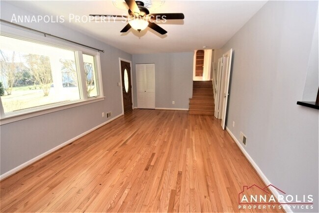 Building Photo - 90 Avondale Cir