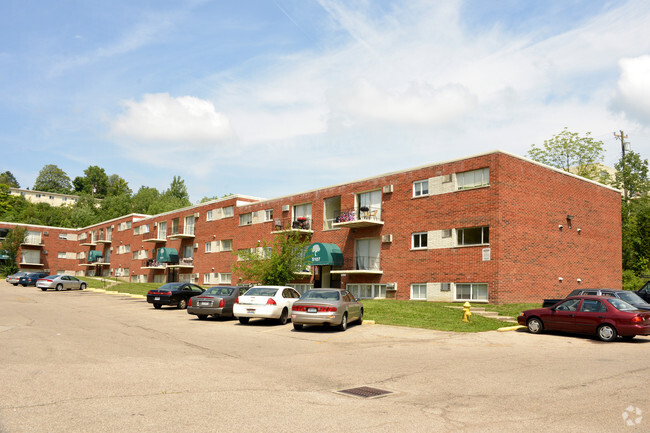 Primary Photo - Airy Woods Apartments