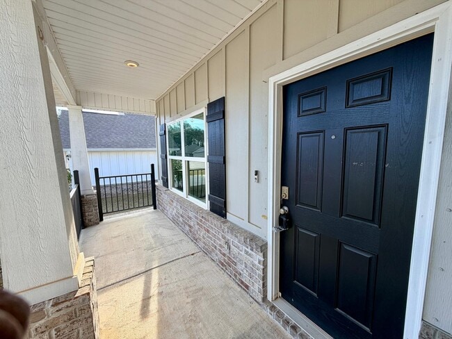 Building Photo - 31247 Palladian Wy