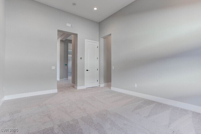 Building Photo - 4778 Outlook Peak St