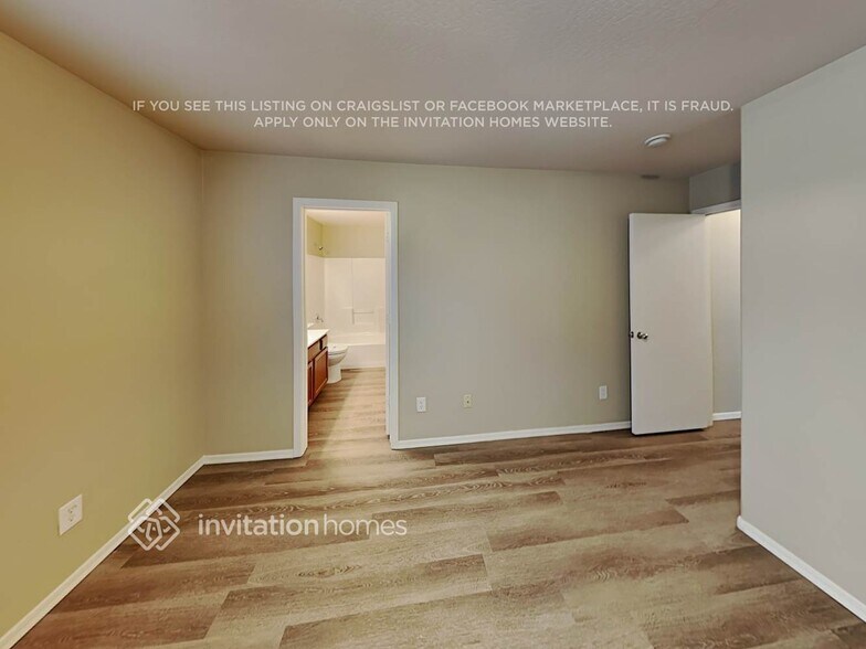 Building Photo - 2653 S Powell Rd