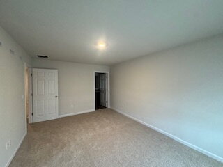 Building Photo - 124 Rae Ct