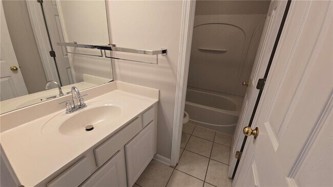 Building Photo - 6099 Prestwood Dr